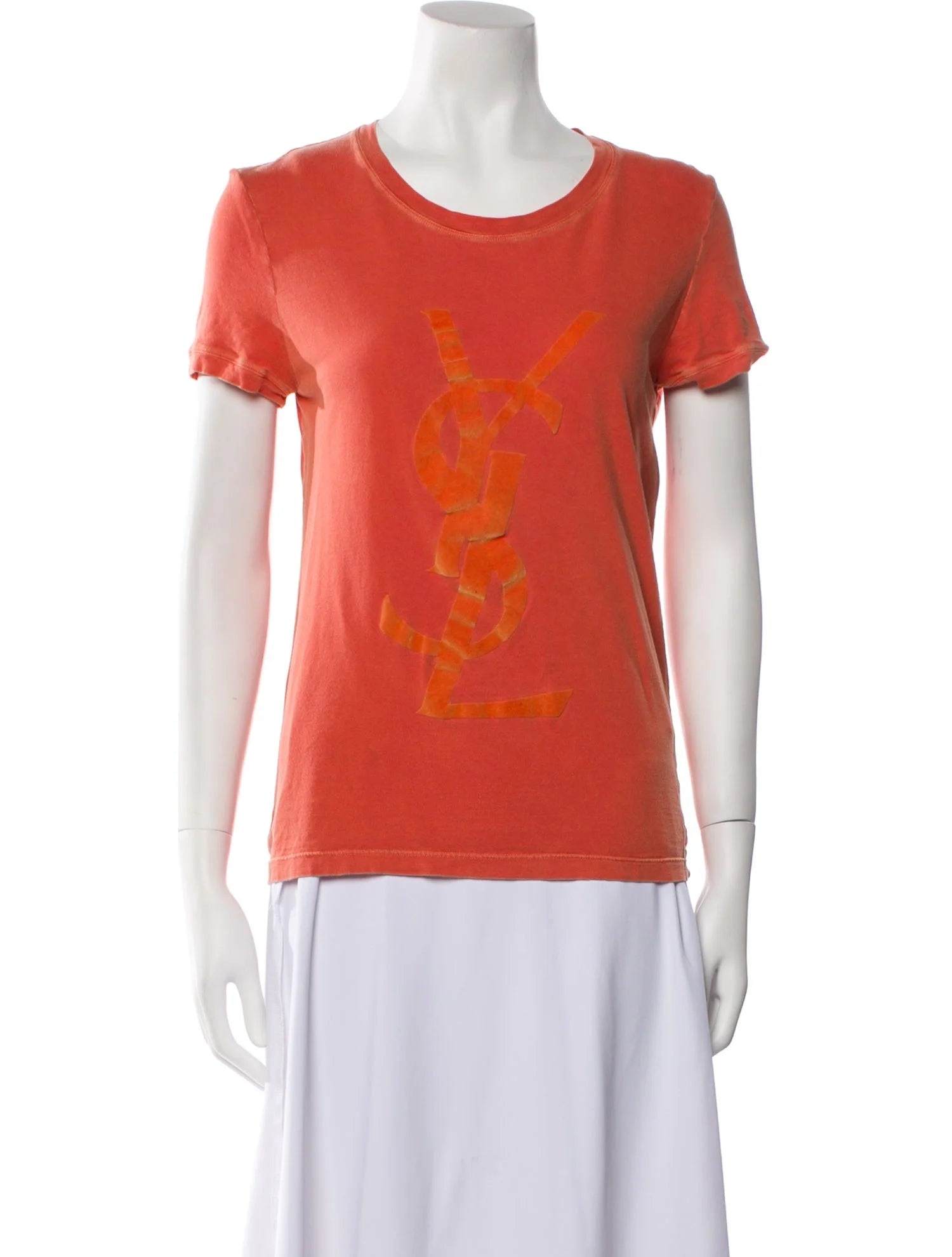 Yves Saint Laurent Rive Gauche
Vintage 2000's T-Shirt